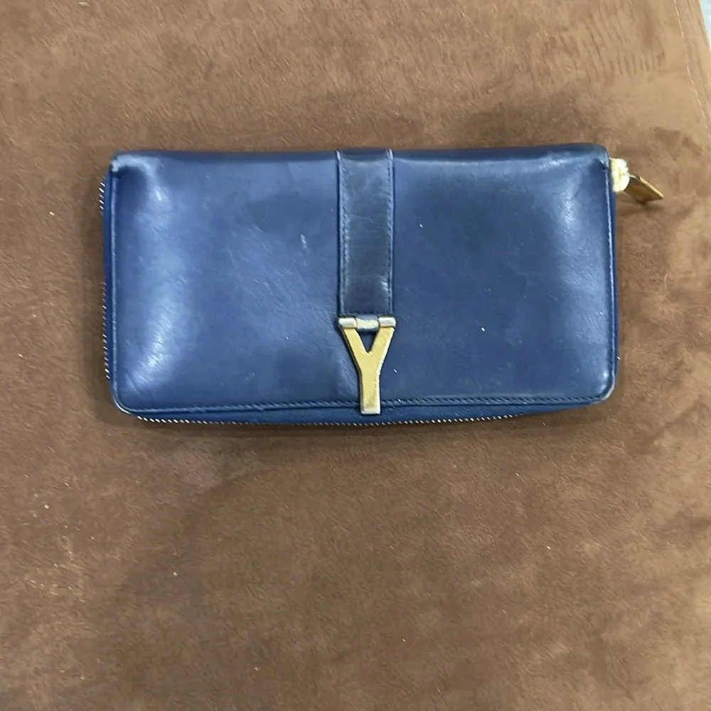 Yves Saint Laurent yves saint